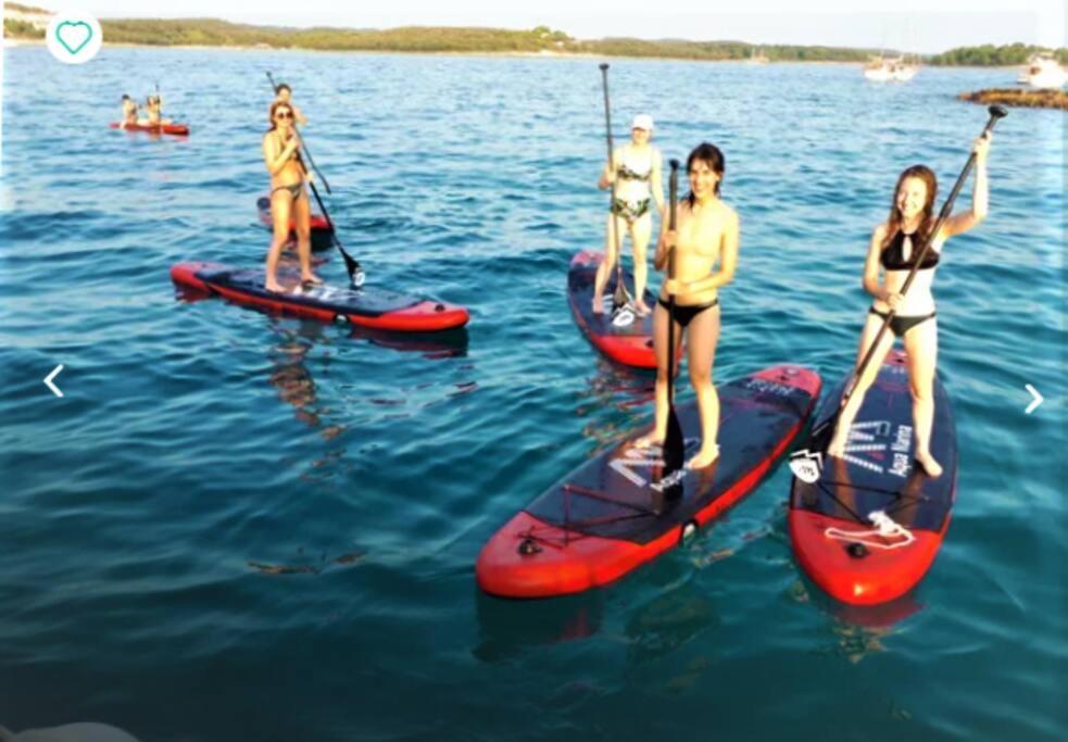 The Dock Resort Over Water Retreat West End Ngoại thất bức ảnh