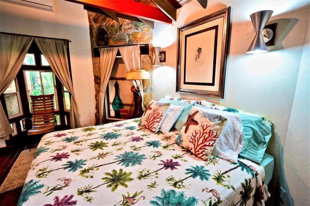 The Dock Resort Over Water Retreat West End Ngoại thất bức ảnh